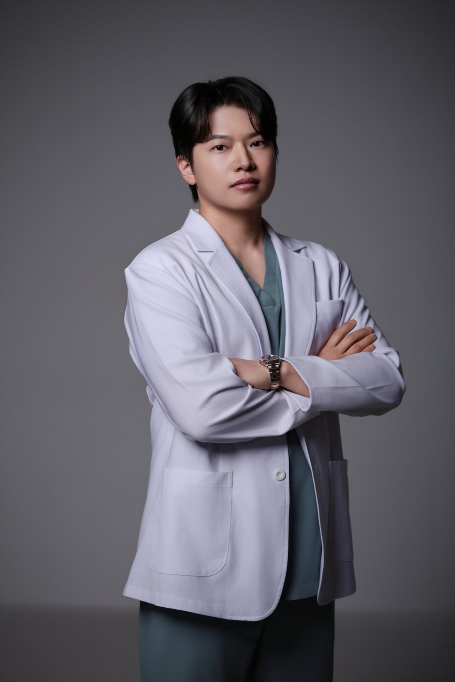 Dr. Kuk Hyo-sang, Director of Datena Clinic